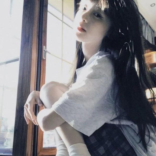 女子推理社第二季 海报